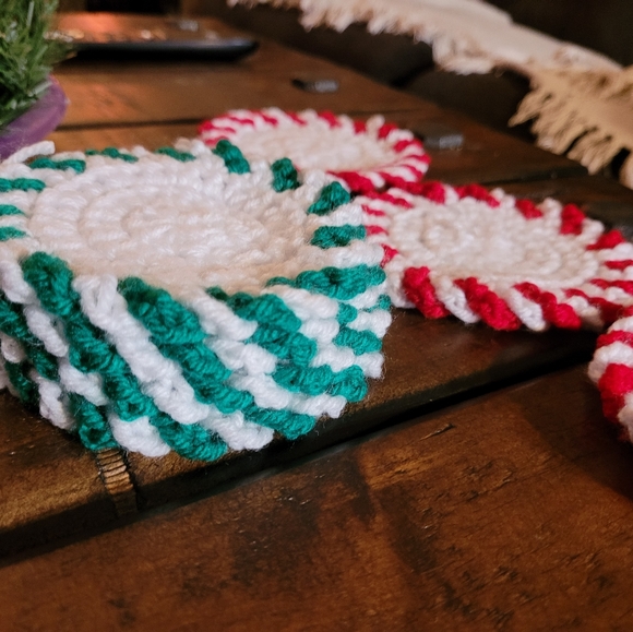 Peppermint Coasters 4 set - Picture 7 of 7